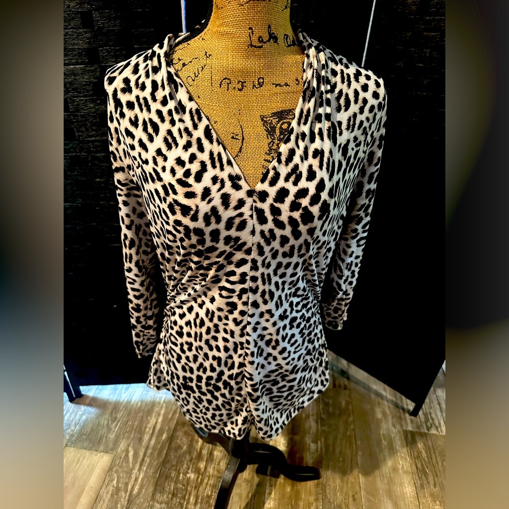Vince Camuto Leopard Print Top